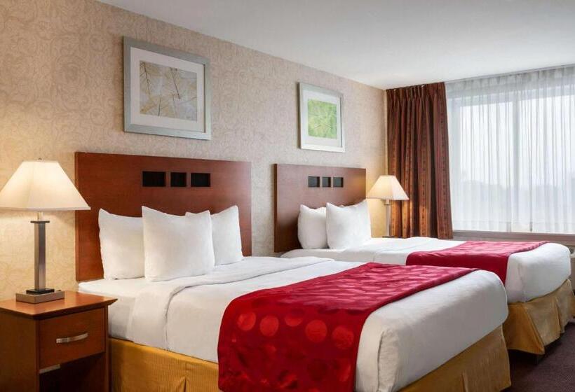 סוויטה דלוקס, Ramada Plaza By Wyndham Montreal