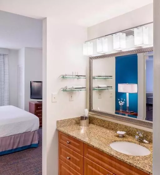 سوئیت با تخت بزرگ, Residence Inn Portland Downtown/riverplace