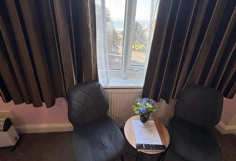 オーシャンビュースタンダードルーム, Russel Court Hotel Bournemouth Central