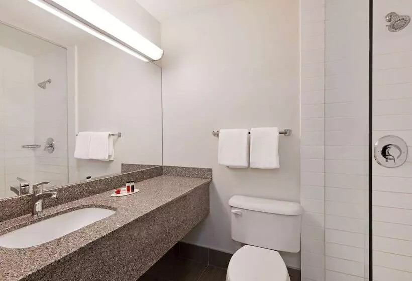 ビジネスルーム, Super 8 By Wyndham Calgary Shawnessy Area