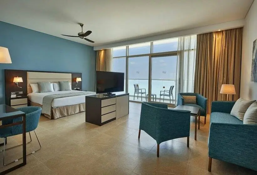 سوییت جونیور با چشمانداز دریا, Hotel Riu Dubai - All Inclusive