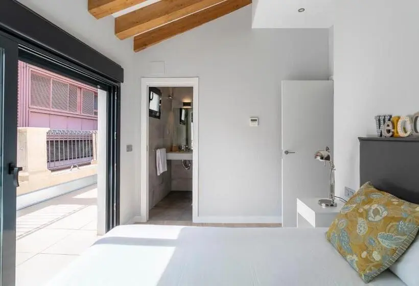 1 Bedroom Penthouse Apartment, Arenal Suites Alicante