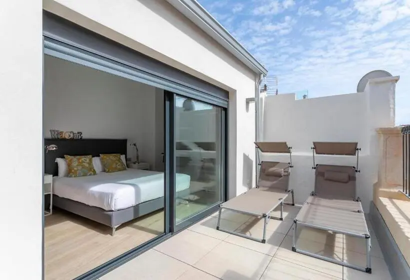 1 Bedroom Penthouse Apartment, Arenal Suites Alicante