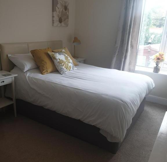 غرفة ديلوكس, Highfield Guest House