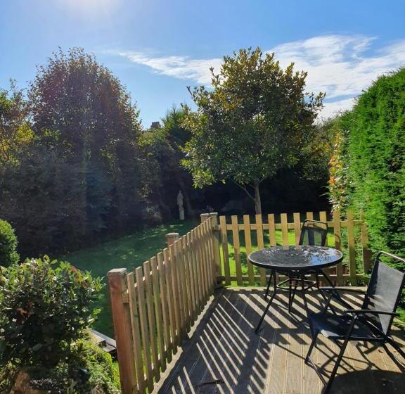 شقة غرفة واحدة مطلة على الحديقة, Clarence House Shanklin