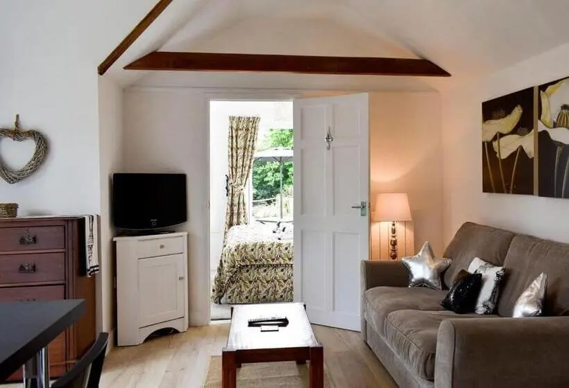１ベッドルームハウス, Clarence House Shanklin