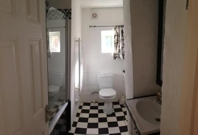 テラス付き１ベッドルームアパートメント, Clarence House Shanklin