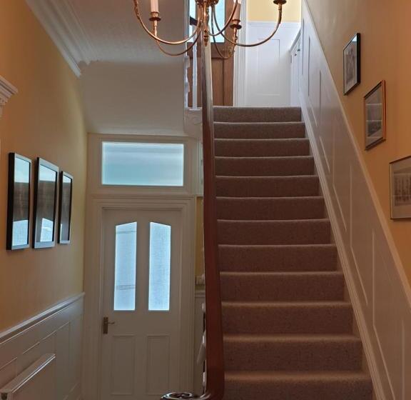 디럭스 스튜디오, Clarence House Shanklin