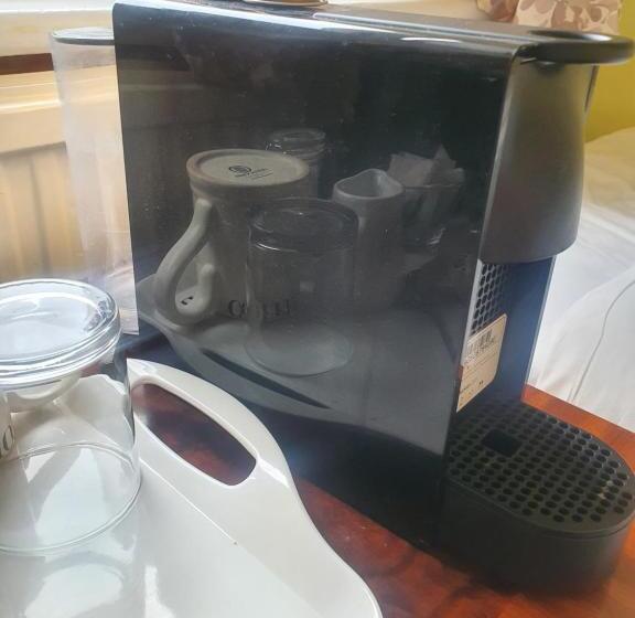 غرفة قياسية فردية, Clarence House Shanklin