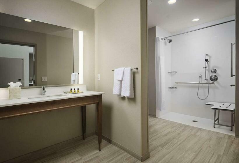 身障者適用スイートルーム, Best Western Plus Desoto