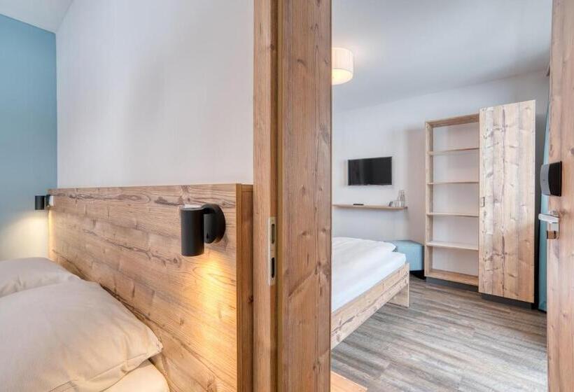 اتاق خانوادگی, Cooee Alpin Hotel Bad Kleinkirchheim