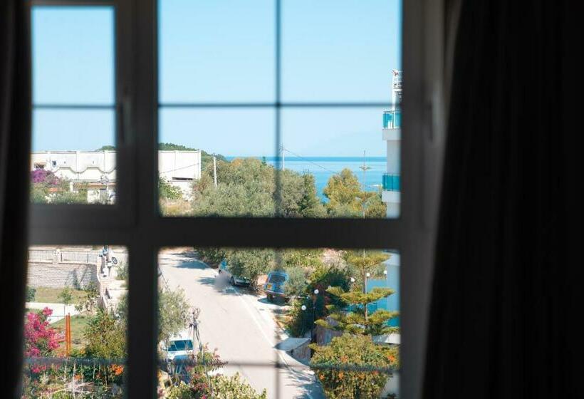 스탠다드 룸, Ionian