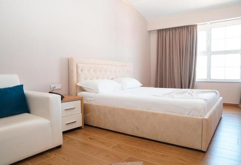 스탠다드 룸, Ionian