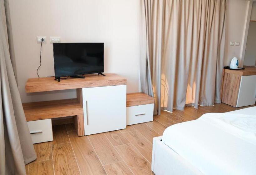 스탠다드 룸, Ionian