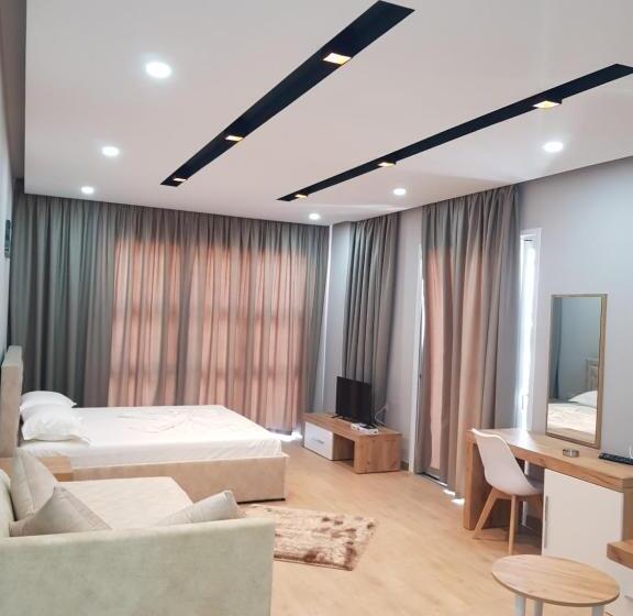 디럭스 룸, Ionian