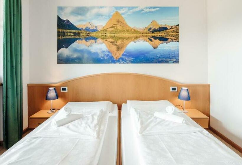 Номер Стандарт, Corno Bianco