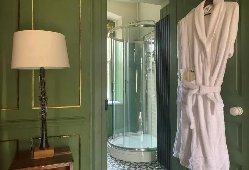 キングサイズベッドのスタンダードルーム, The Great House B&b