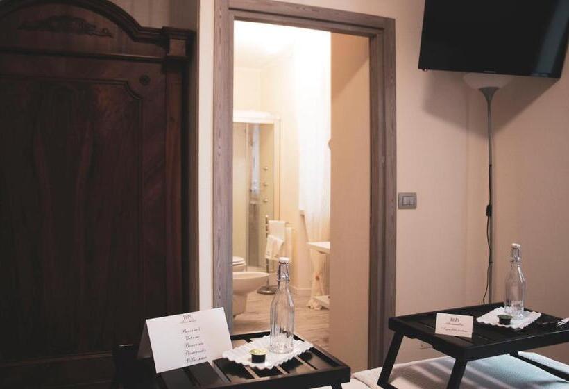 غرفة ديلوكس, B&b Alessandro