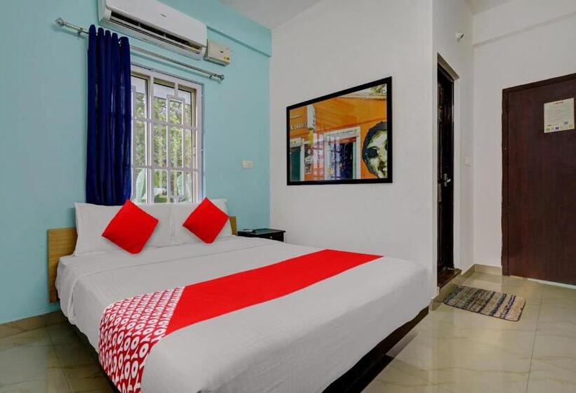 スタンダードルーム, Oyo Flagship 37789 Cozy Stay Near Palarivattom Metro Station