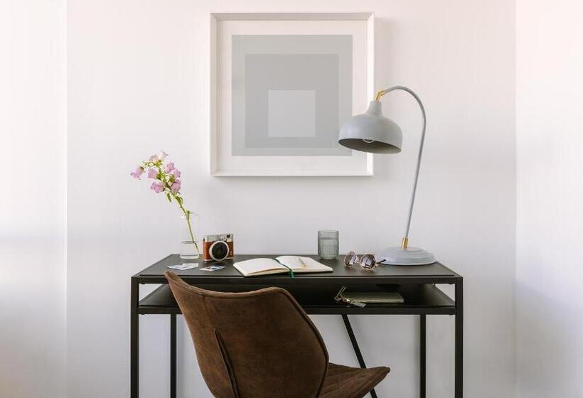 آپارتمان سوپریور 1 خوابه, Sonder At The Liberty