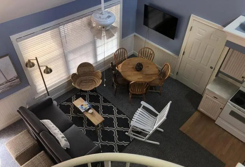 バルコニー付き１ベッドルームアパートメント, Chapman House