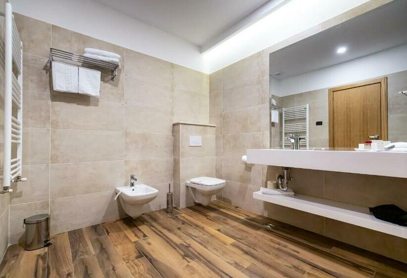 Апартаменты Deluxe 1 Спальня, Grand View Hotel & Suites Copou