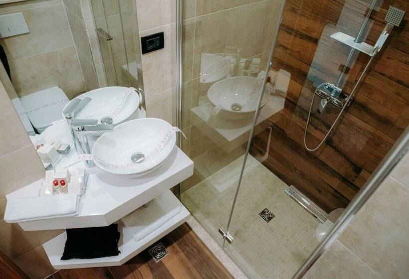 Номер Economy, Grand View Hotel & Suites Copou