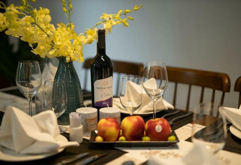 ویلای 3 خوابه, Ivory Villas And Resort