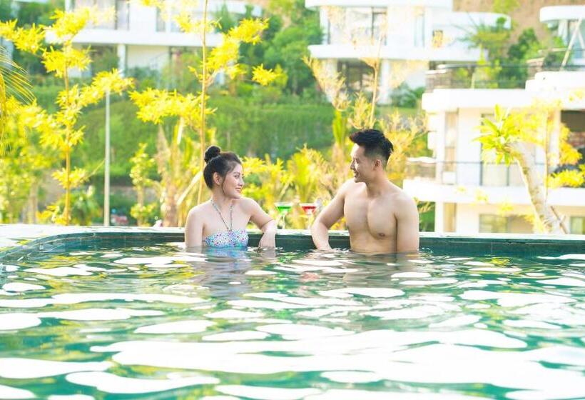 ویلای یک اتاق خوابه با استخر شنا, Ivory Villas And Resort