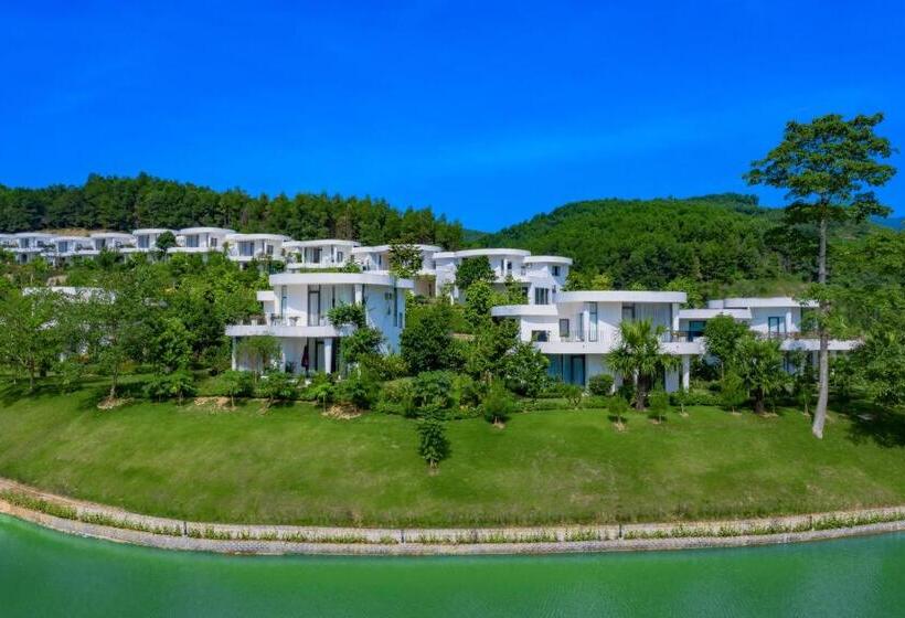 ویلای لوکس 1 خوابه, Ivory Villas And Resort