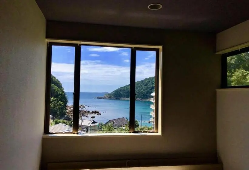 オーシャンビュースタンダードルーム, Guesthouse All You Need
