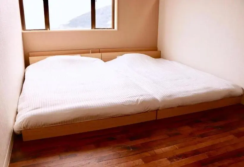 オーシャンビュースタンダードルーム, Guesthouse All You Need