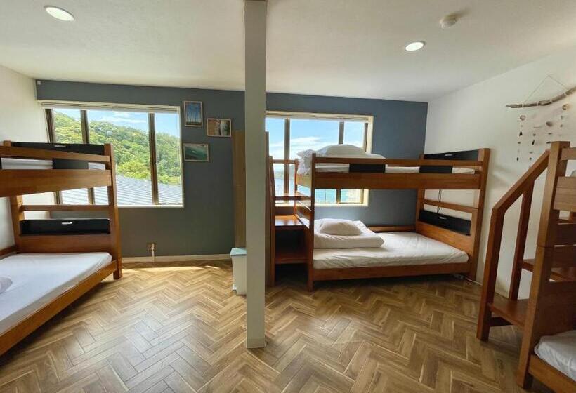 חדר משפחתי, Guesthouse All You Need