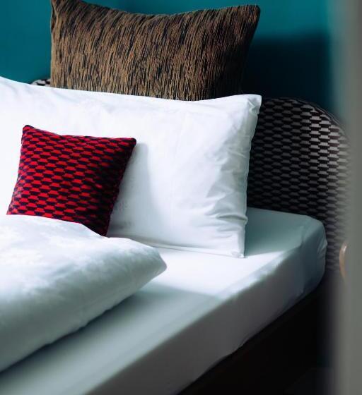 Quarto Estandar Individual, Molo Rouge