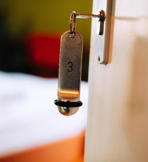 バルコニー付きスタンダードルーム, Molo Rouge