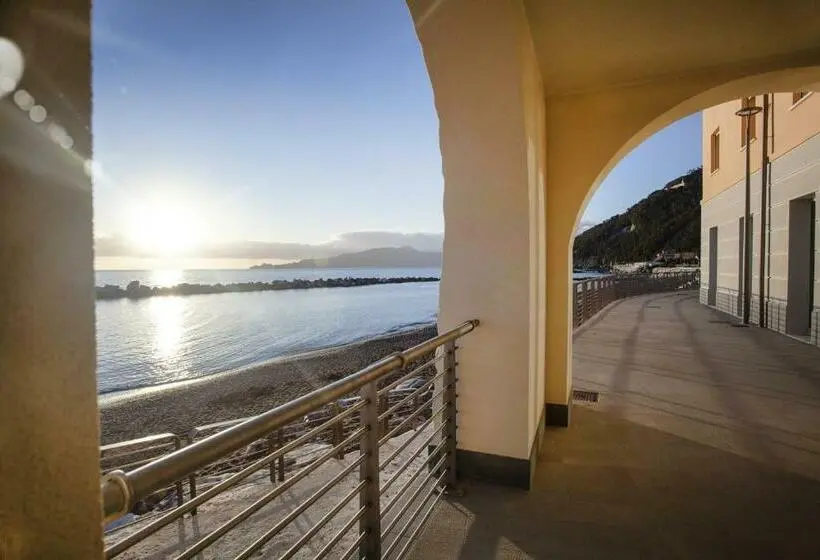 海の見える１ベッドルームアパートメント, Gli Scogli Luxury Residence