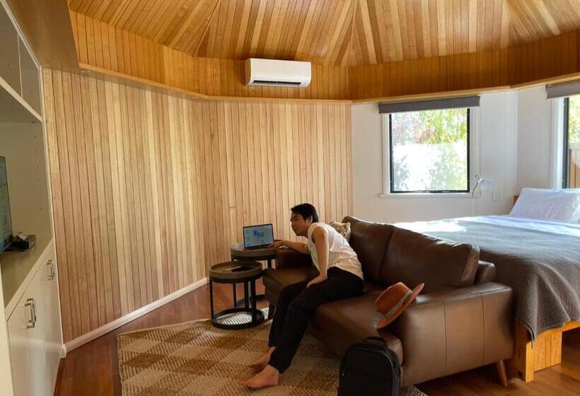 استودیوی لوکس, Grape Juice Retreat Rustic Romantic Gateway 5mins To Beaches & Town