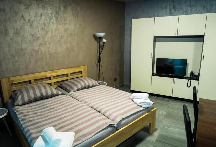 Апартаменты Deluxe 1 Спальня, Jurkos