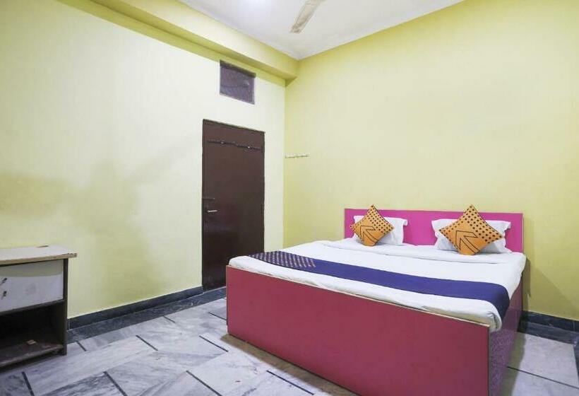 Quarto Estandar, Spot On 74603 Hr Residency