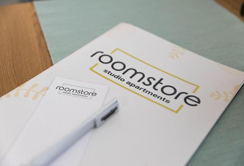 스탠다드 스튜디오, Roomstore Studio Apartments