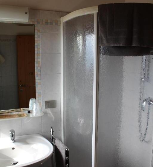 غرفة عائلية, Agritur Fiore