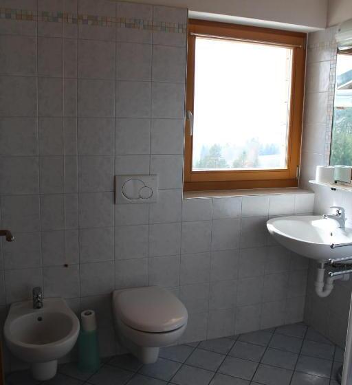 غرفة عائلية, Agritur Fiore