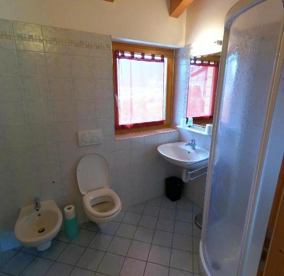 غرفة عائلية, Agritur Fiore