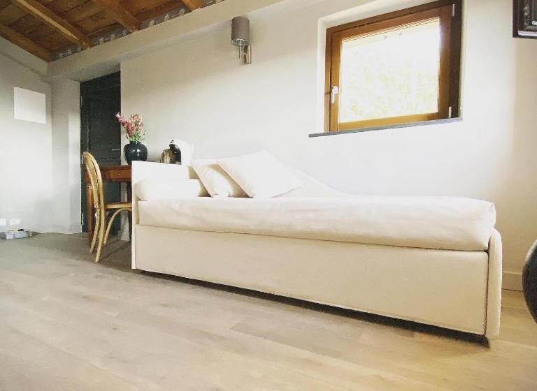 سوییت خانوادگی, Agriturismo Missanega