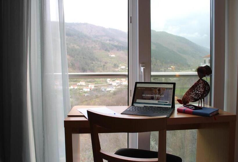 マウンテンビューデラックスルーム, Da Vila