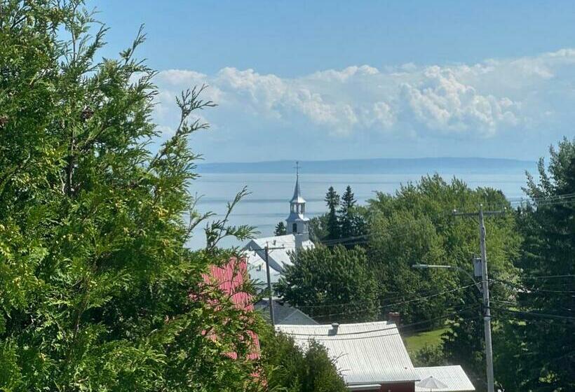 带大床的标准间, Hôtel Le Rustique