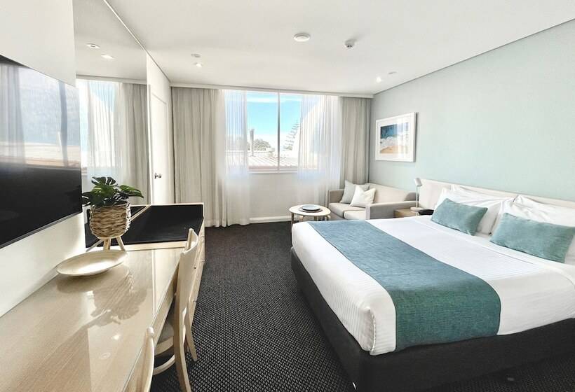 Студия Deluxe, Coogee Sands Hotel & Apartments