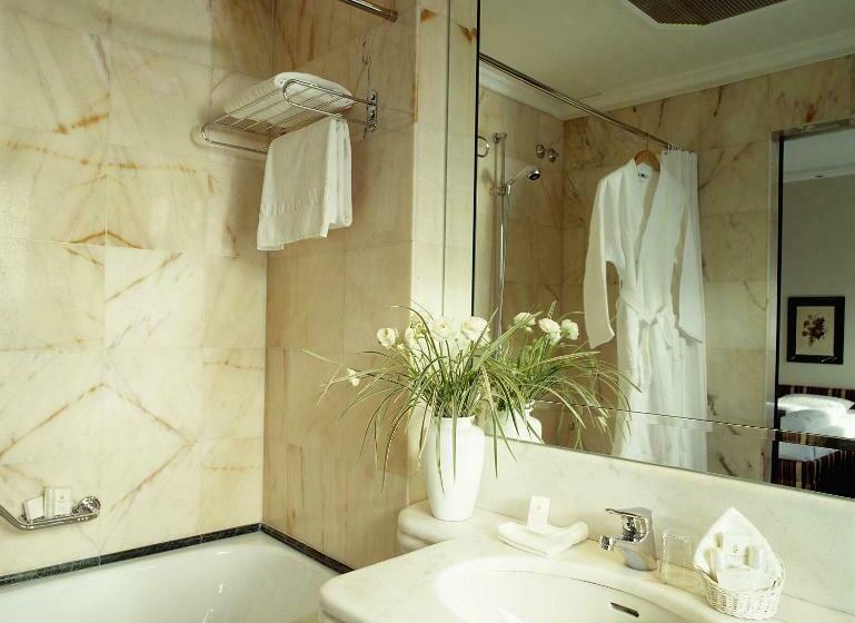 חדר סופריור יחיד, Eden Hotel Wolff