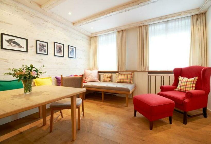 סוויטת ג'וניור, Eden Hotel Wolff