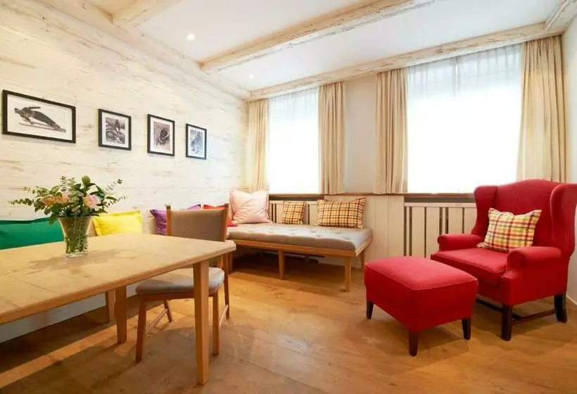 ジュニアスイート, Eden Hotel Wolff